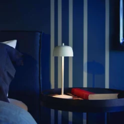 Zafferano Theta 11.8 In. Matte White Cordless Desk Lamp 5 Zafferano Theta 11.8 In. Matte White Cordless Desk Lamp -Lightify Store 6a0d4b06 e8b4 4b1b 82f1 3583a4c72e1c