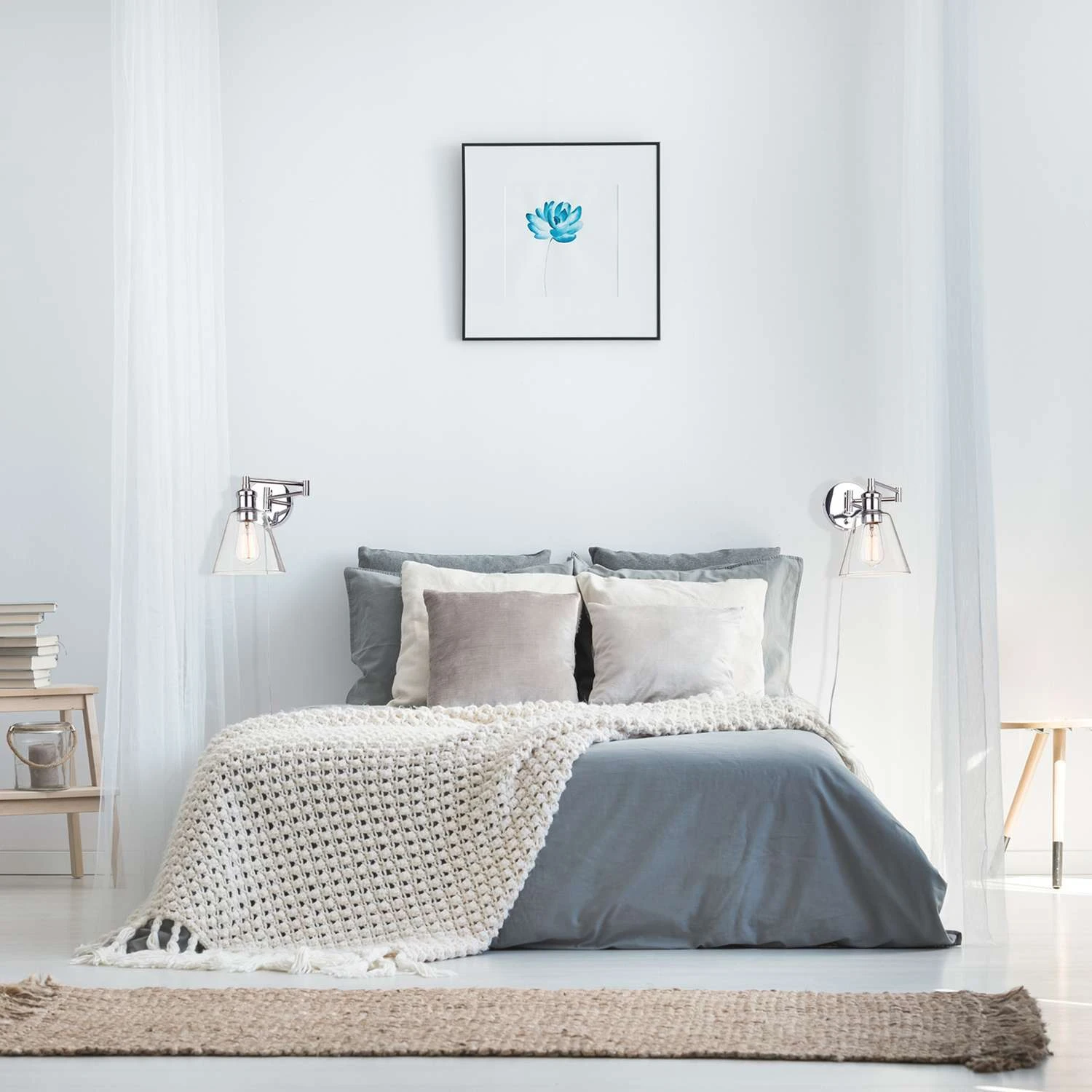 Globe Electric 1-Light Chrome Metallic Wall Sconce 10 Globe Electric 1-Light Chrome Metallic Wall Sconce - Image 10