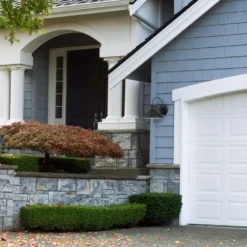 Globe Electric Sebastien 1-Light Black Wall Sconce -Lightify Store a9b70884 b929 40b1 8db0 838563632410